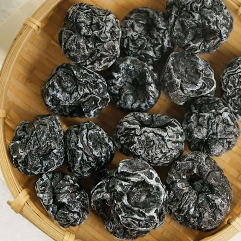 Копченая слива бутылка 230 г (5)